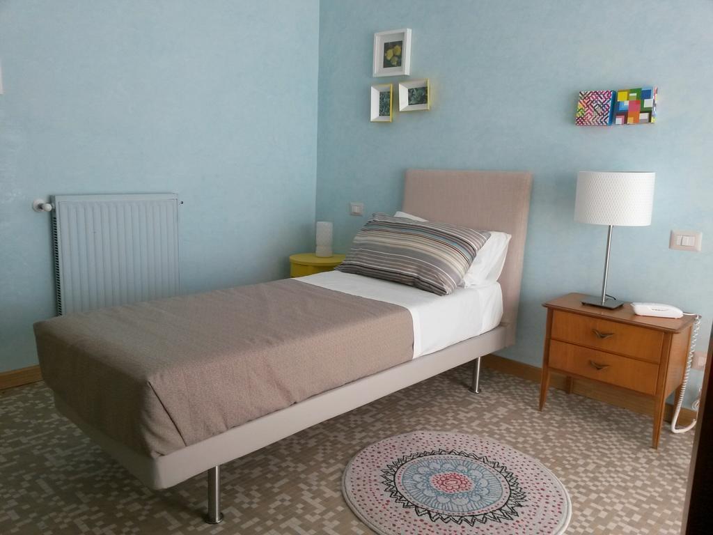Bed and Breakfast Garibaldi R&B Mesyna Pokój zdjęcie